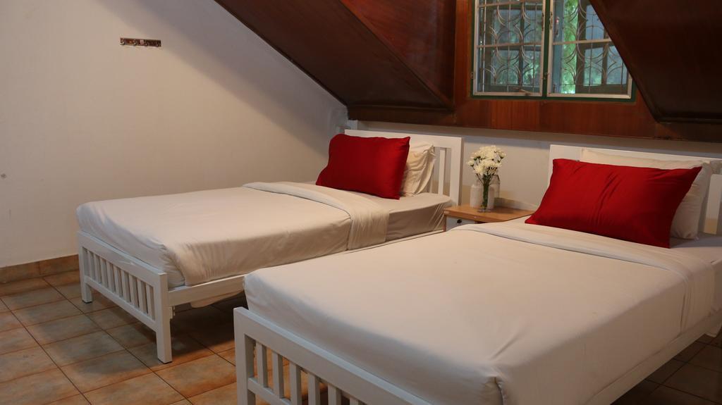 Khao Yai Garden Lodge Пакчонг Экстерьер фото