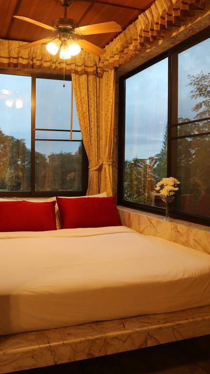 Khao Yai Garden Lodge Пакчонг Экстерьер фото